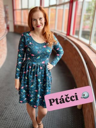 🐦 Vzor Ptáčci byl původně v jiné limitce. Té, u které jsem neměla v ruce natisklou látku. O ptáčky sice zájem byl, ale...